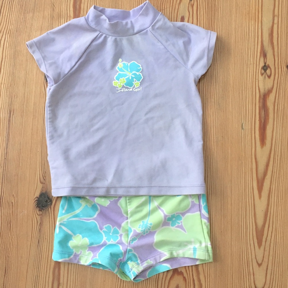 Circe Rashguard 2-Piece Swimsuit